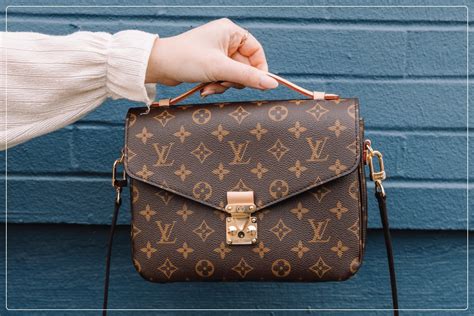 how to tell real and fake louis vuitton|louis vuitton counterfeit.